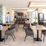 Du Parc Hotel 4*