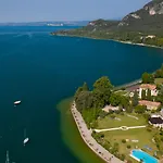 Du Parc Hotel 4*
