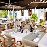 Hotel Du Parc 4*