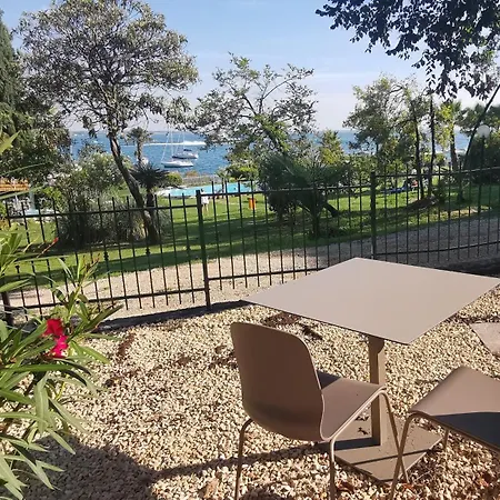 Du Parc 4*