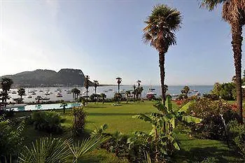 Hotel Du Parc 4*