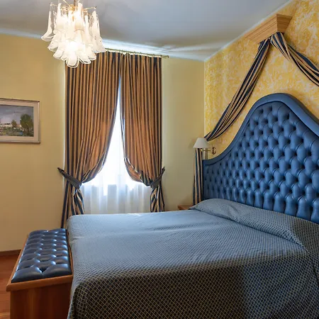 Du Parc 4*
