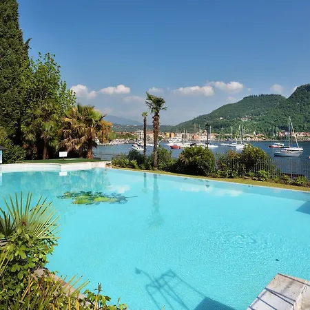 Du Parc Hotel 4*